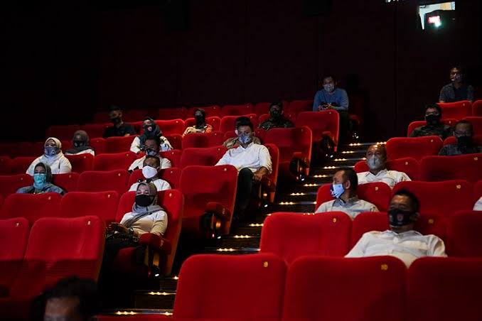 [Section 31]  Nonton di Bioskop Saat Pandemi.