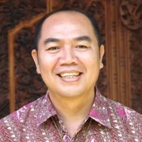  Sri Nyoman Aryana 