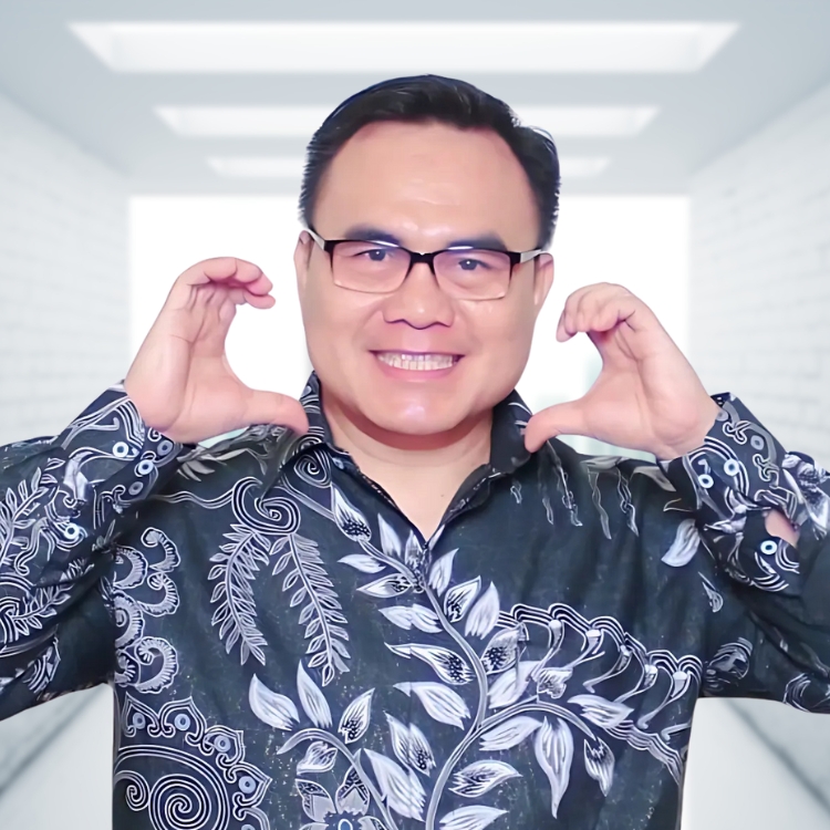  Frans Budi Santika 